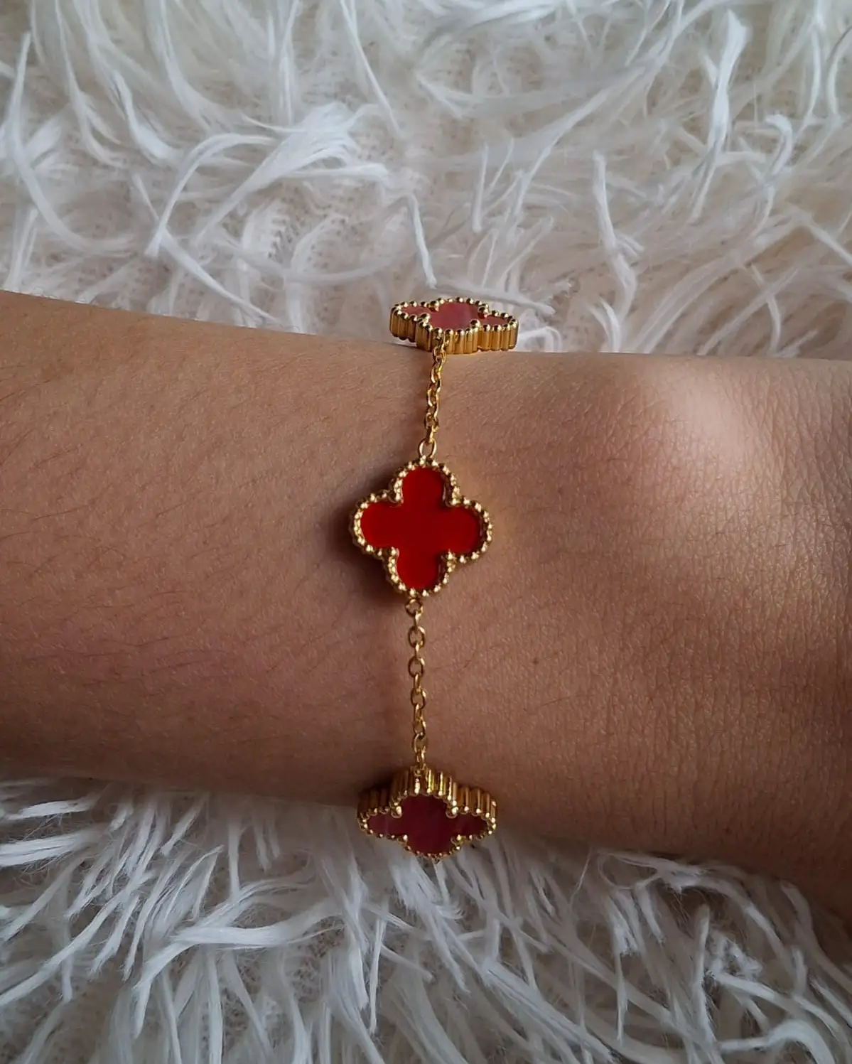 PULSERA ROJA VANCLEF