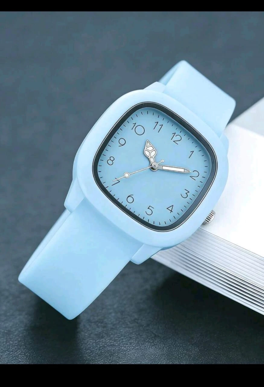 Reloj minimalista/ Correa de Silicona Pulsera incluída  4