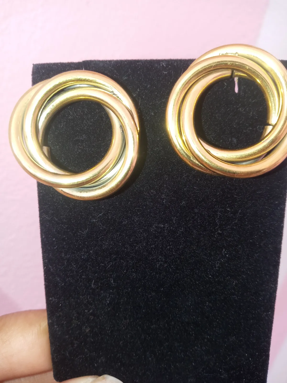 Aretes 