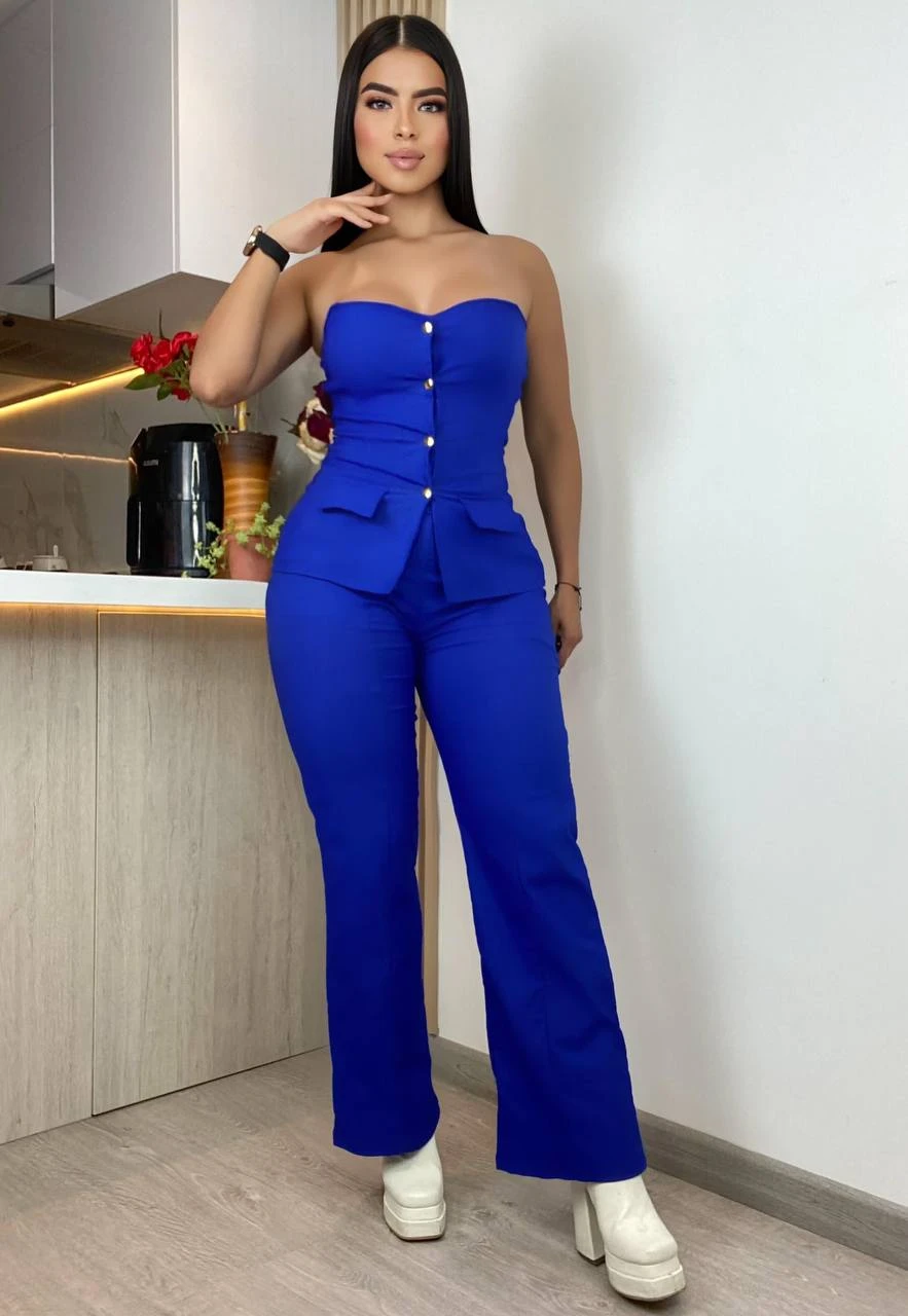 Conjunto pantalón y blusa  3