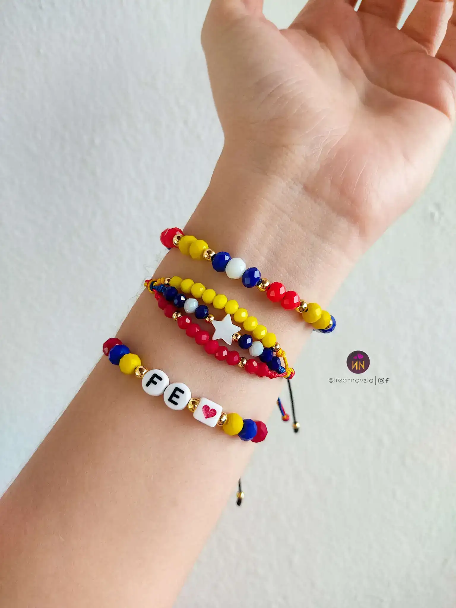 Set de Pulseras tricolor 🇻🇪
