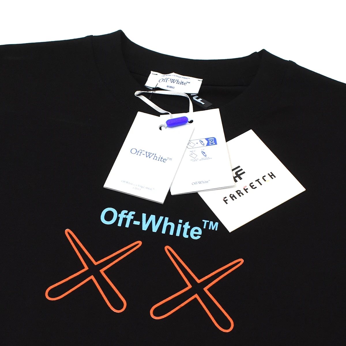 Playera Off White Kaws 7