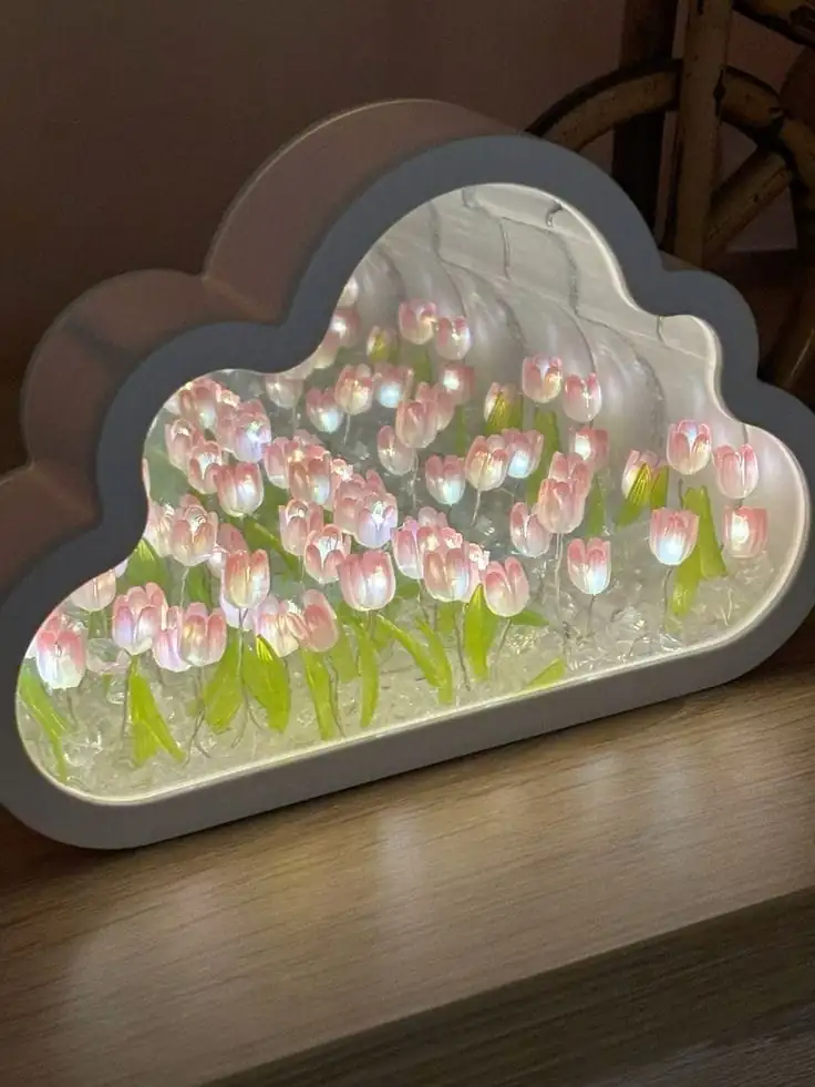 Lampara nube tulipanes 2