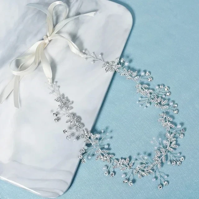 TIARA DE CRISTAL BEBÉ  4
