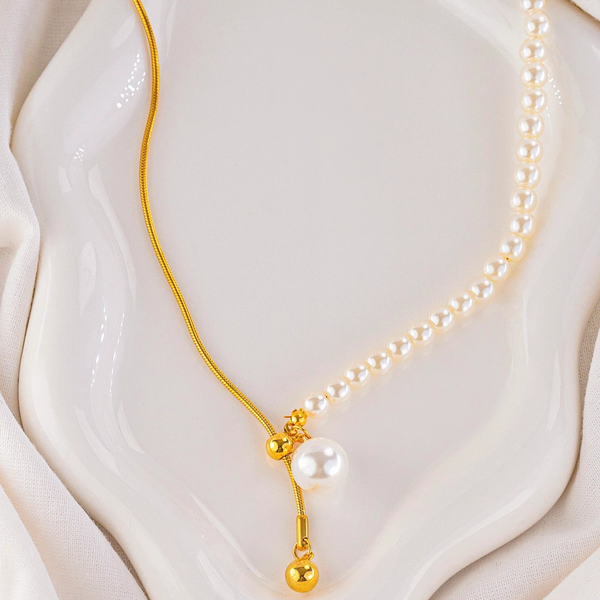 Collares