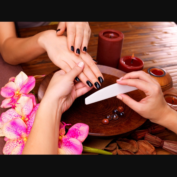 MANICURE & PEDICURE