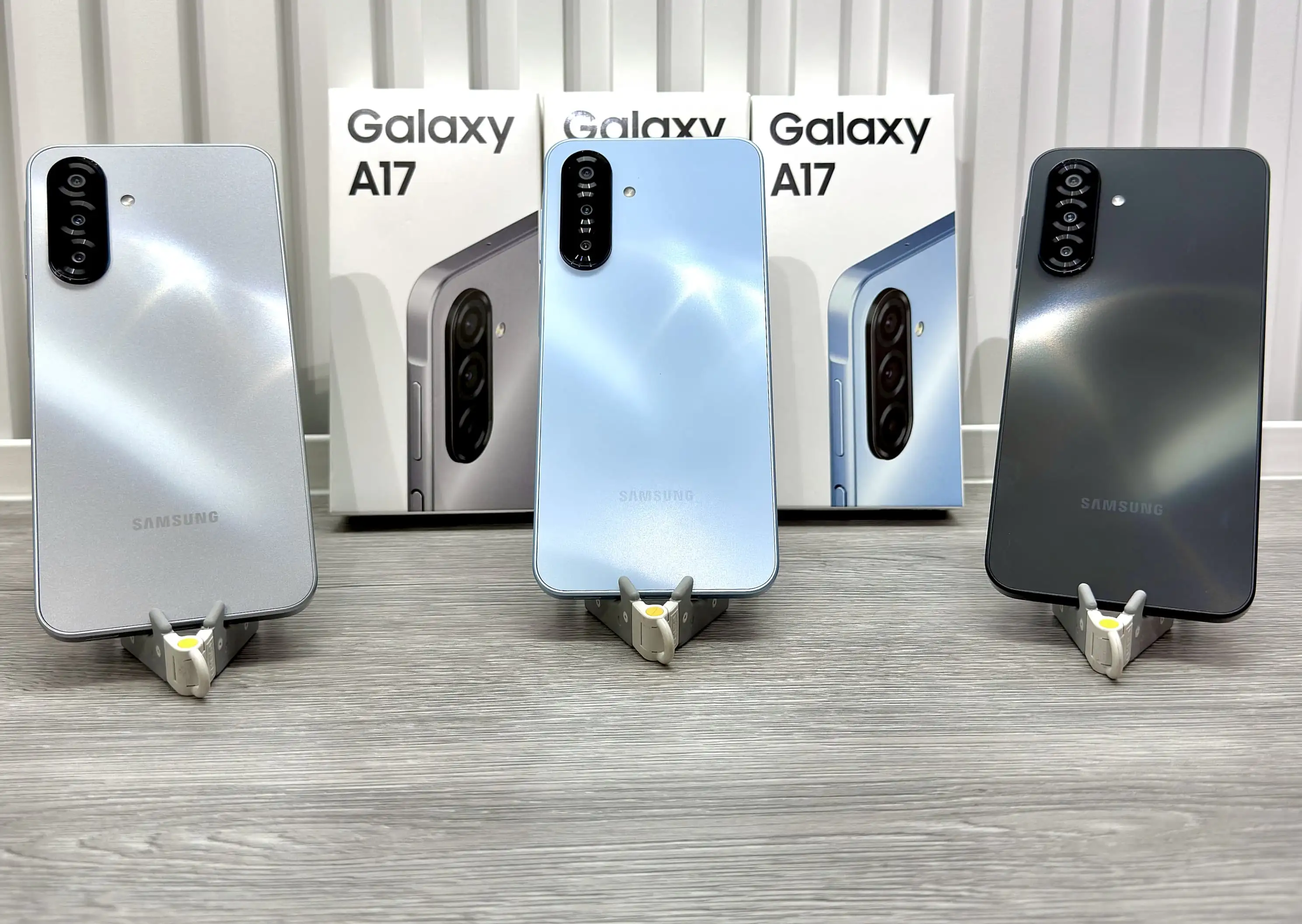 Samsung Galaxy A17