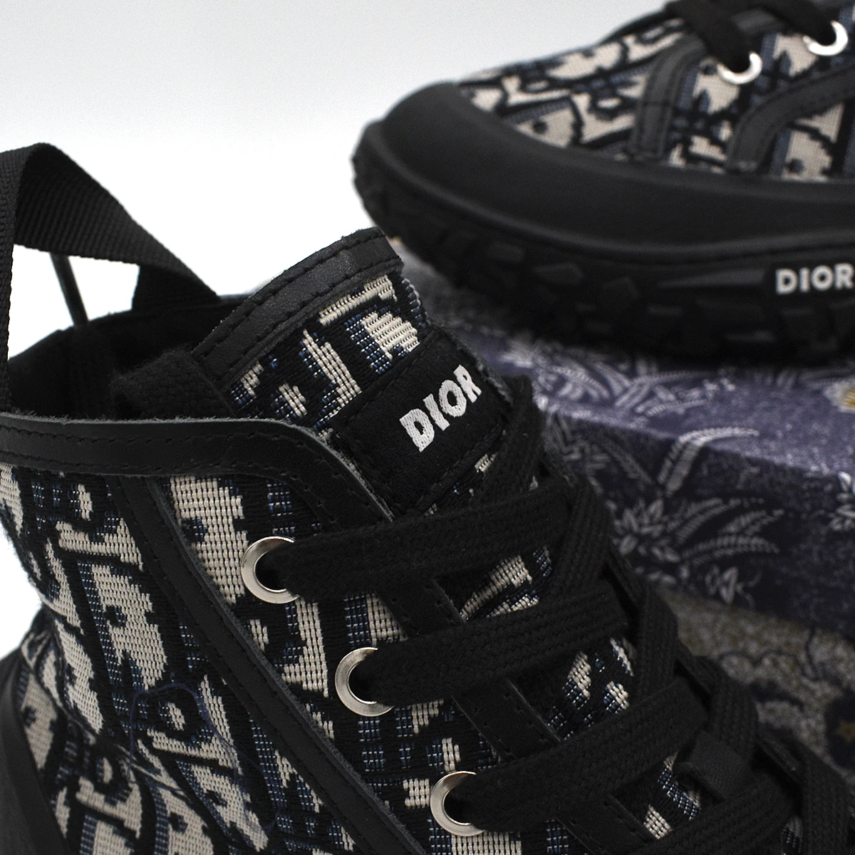 Dior B28 Negro Alto 4