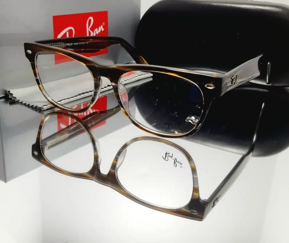 MONTURA RAYBAN  8