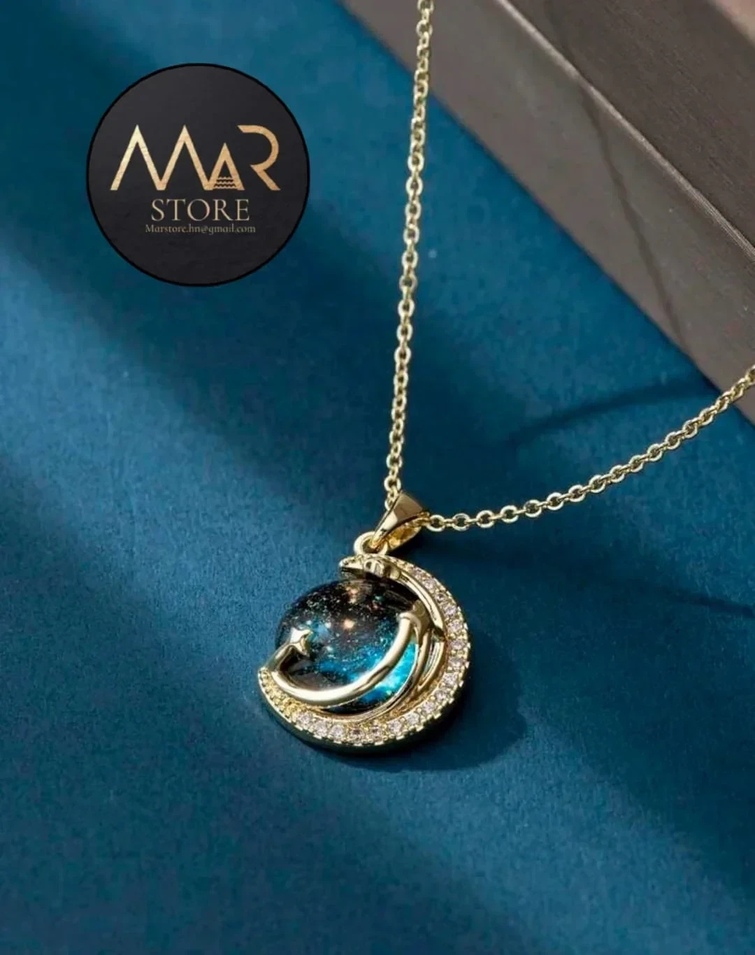 Colgante de luna fantasía fina 