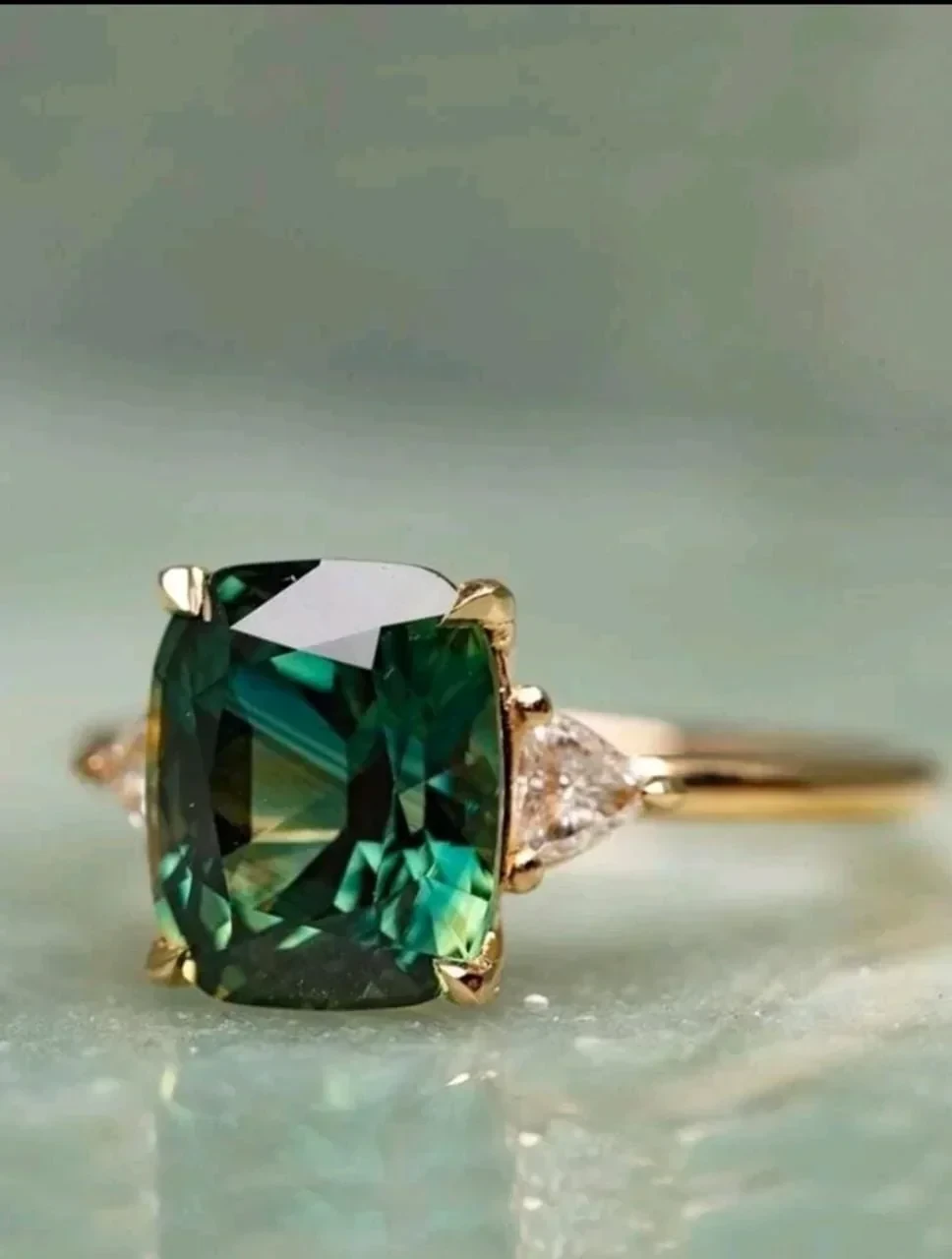 Anillo Gema 2